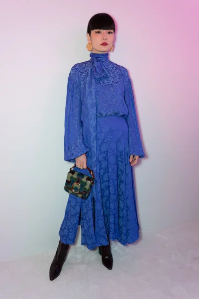 Look 4